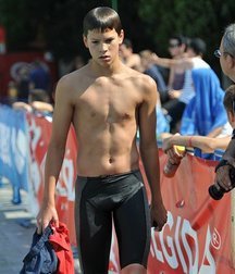 bulges 5cb96842a524b.jpg