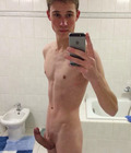hot selfies 5d1f06ba60eff.jpg