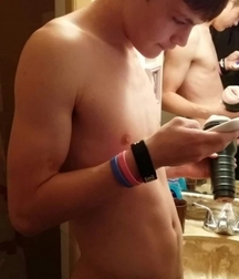 boner 5d22d7c93c77d.jpg