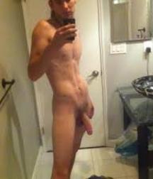 hot boys 5d74ff239dce5.jpg
