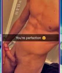 some hot selfies 5d9859a8e4789.jpg