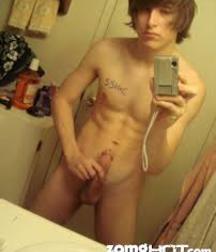 naked boys  5d9d90666775c.jpg