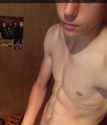 hot selfies 5dbd2aa1cd724.jpg