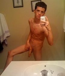 hot selfies 5dc7d1bfb39c6.jpg