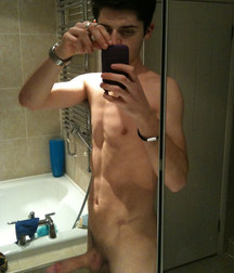 hot selfies 5dc7d1c3cead5.jpg