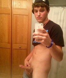 hot selfies 5dcfb9ba336ce.jpg