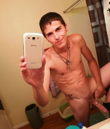 hot selfies 5dcfb9c44f3c0.jpg