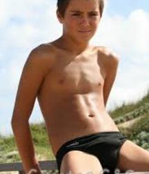 hot boys in speedos 5eac512d33d99.jpg