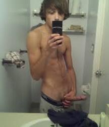 selfies-so hot gay tube 5fa3c992bed48.jpg