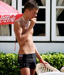 on the beach gay tube 5facfe5c73052.jpg