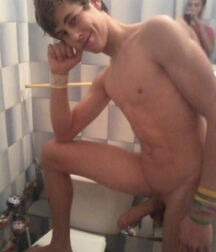 hot selfies gay tube teen porn 5fb5344621c4f.jpg