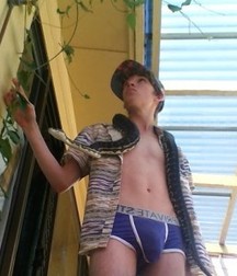 Bluelines 5befb7095908e.jpg