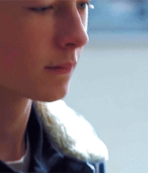 Bluelines 5bf39d6d0e720.gif