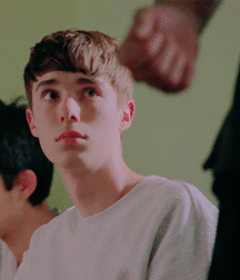 Bluelines 5c00f78155f31.gif
