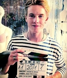 Louis Hofmann 5c06be7e68efc.jpg