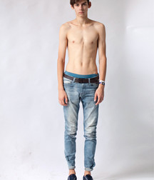 Bluelines  5c34ebc01f680.jpg
