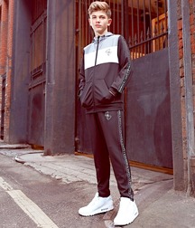 Bluelines 5c5169e7c2c80.jpg