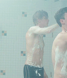 Bluelines 5c5f11ac0d592.gif