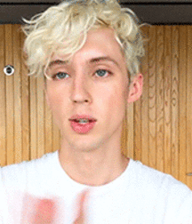 Bluelines  5c95f52ee28b1.gif