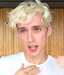 Bluelines  5c95f53523bff.gif