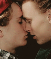 Bluelines  5c98ff7eede09.gif