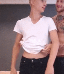 Bluelines 5ca7242693159.gif