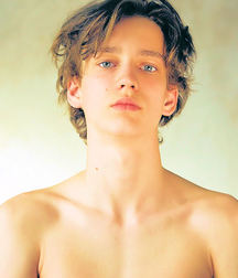 Bluelines  5cb059309b106.jpg