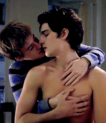 Bluelines 5cb8520939783.gif