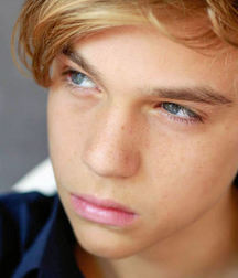 Bluelines 5cc69c04f22c5.jpg