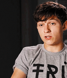 Bluelines  5cdd5a914e1ba.gif