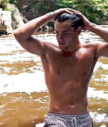 Bluelines 5cf6518972c1c.gif