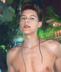 Bluelines 5cf6552343122.gif
