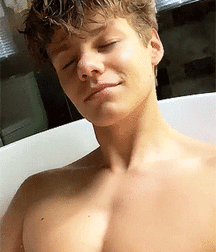 Bluelines 5d022a96577d0.gif