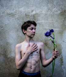 Bluelines 5d0ba31f8448e.jpg