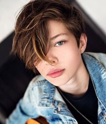 Bluelines 5d0cf7a6213d7.jpg