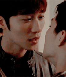 Bluelines 5d10665fe2d11.gif