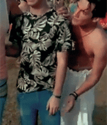 Bluelines 5d13956763f9f.gif