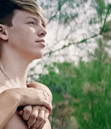 Bluelines 5d3034115332a.gif