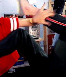 Bluelines 5d3034a9a74f8.gif