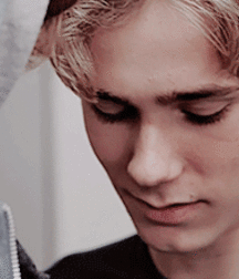 Bluelines 5d354890edeba.gif