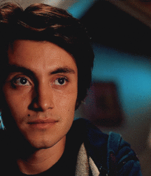 Bluelines 5d394b582b937.gif