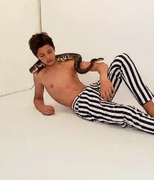 Bluelines 5d6691b4d5677.gif