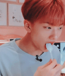 Bluelines 5d69b1bd91e57.gif