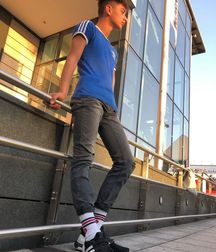 Bluelines 5d70ea231b4f8.jpg