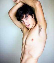 Bluelines 1332 Selfie Flex Gay Porn Boys 5d8c640da45a4.jpg