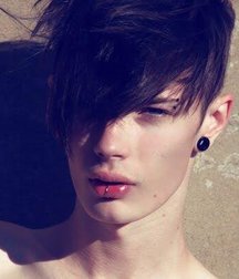 Bluelines 5d8f0590a7ce9.jpg