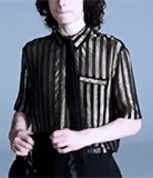 Bluelines 5d9828d97e73f.gif