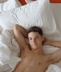 Bluelines 5dd668aa923bc.gif