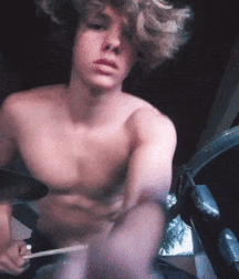 Bluelines 5dd6698a446a5.gif