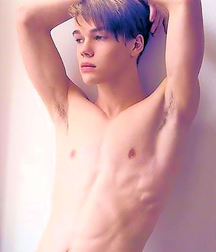 Bluelines 5de7a716045a9.jpg